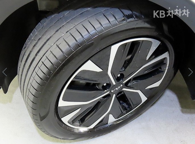 2024 - kia sportage
