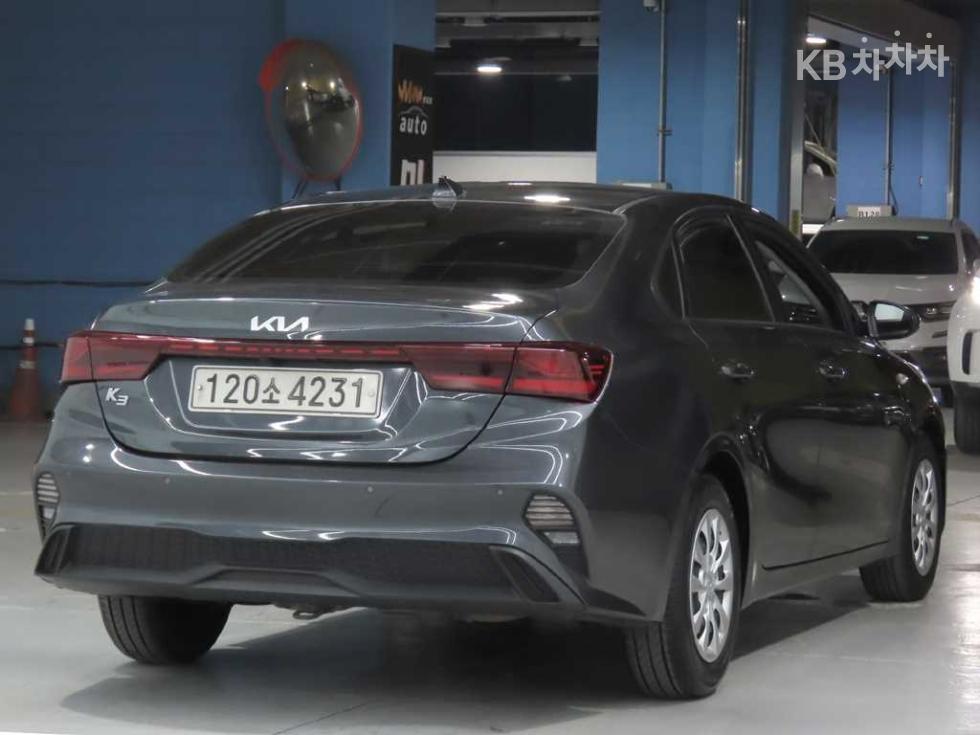 2022 - kia k3
