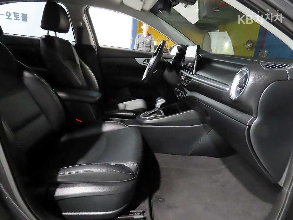 2022 - kia k3