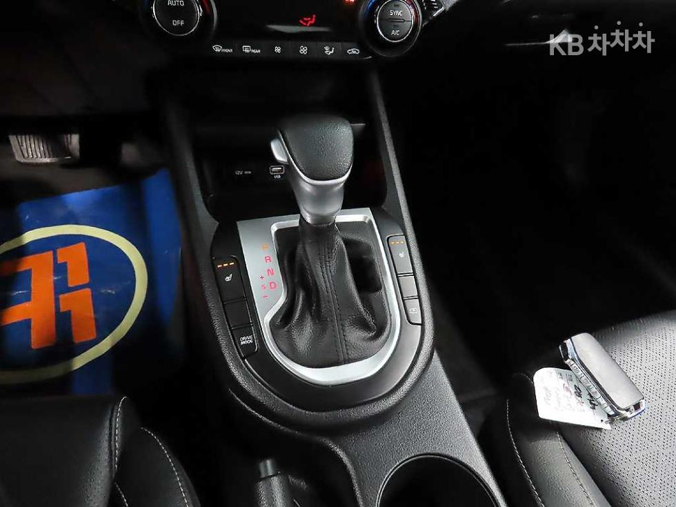 2022 - kia k3