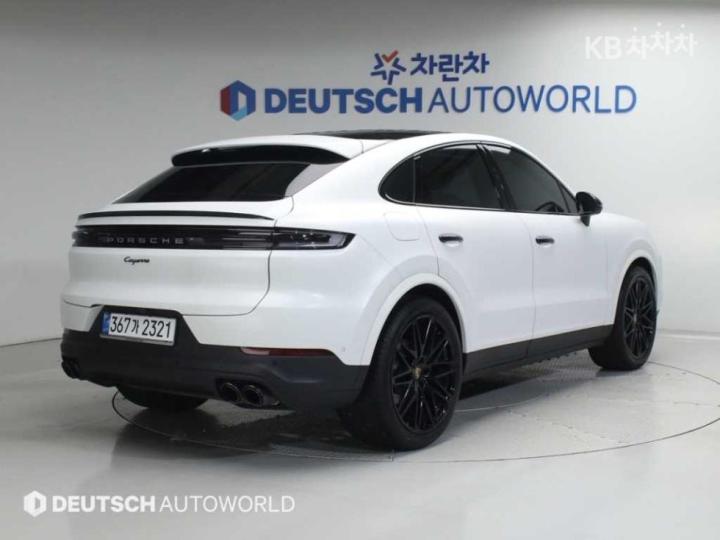 Porsche Cayenne — miniaturë 2