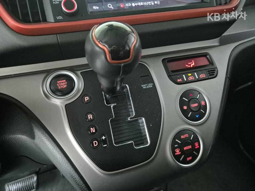 2022 - kia ray