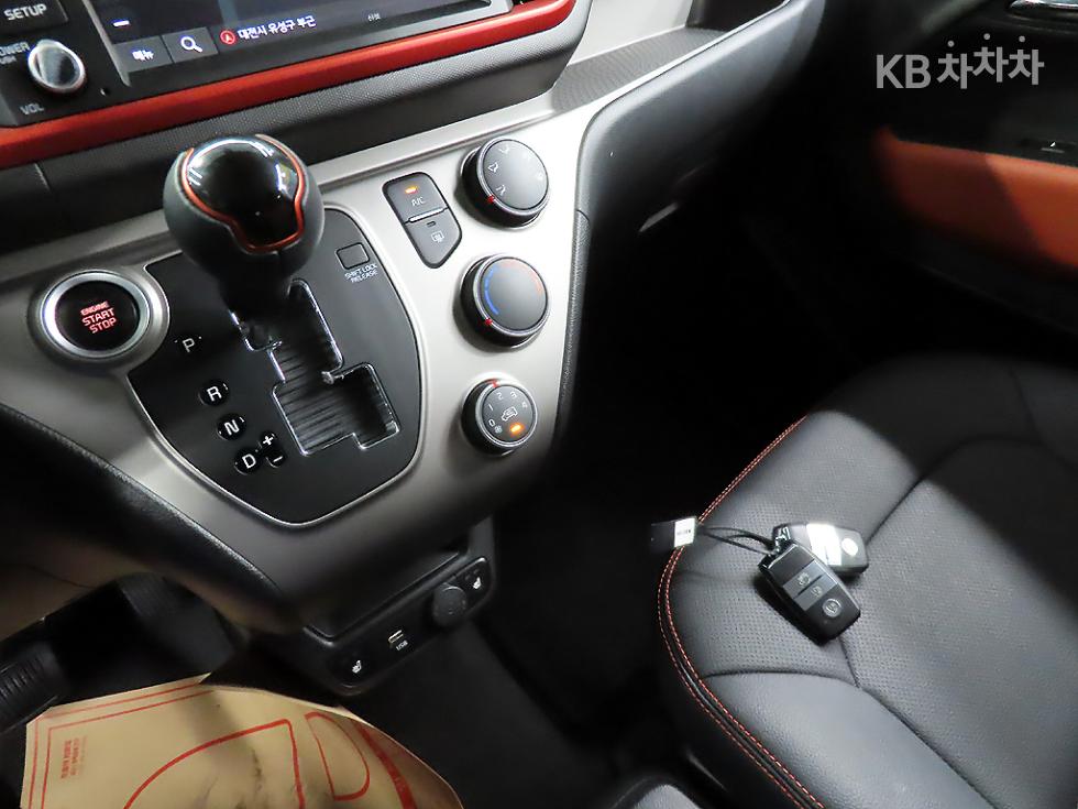 2022 - kia ray