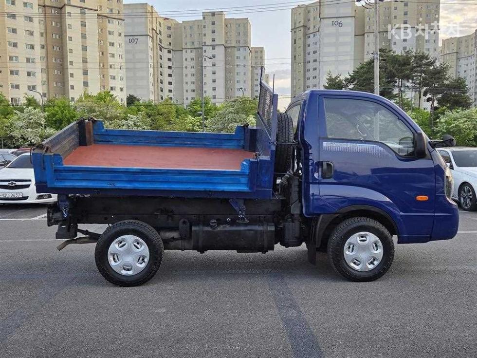 2013 - kia bongo iii