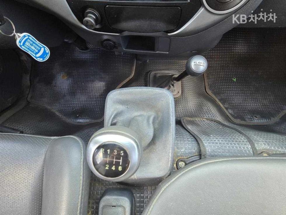 2013 - kia bongo iii