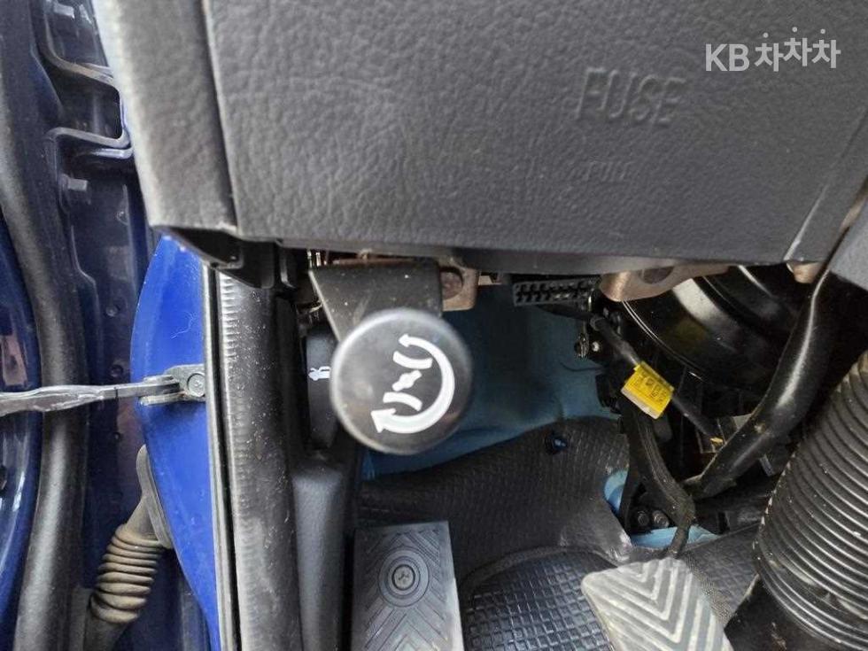 2013 - kia bongo iii
