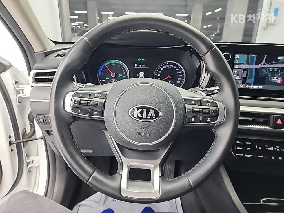 2020 - kia k5