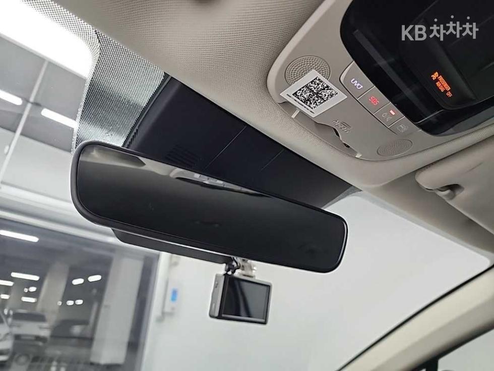2020 - kia k5