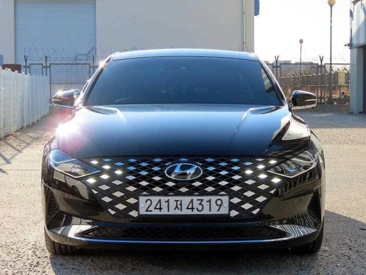 Hyundai Grandeur 2.5 Exclusive 2