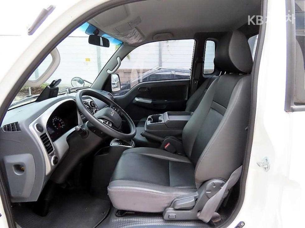 2022 - kia bongo iii