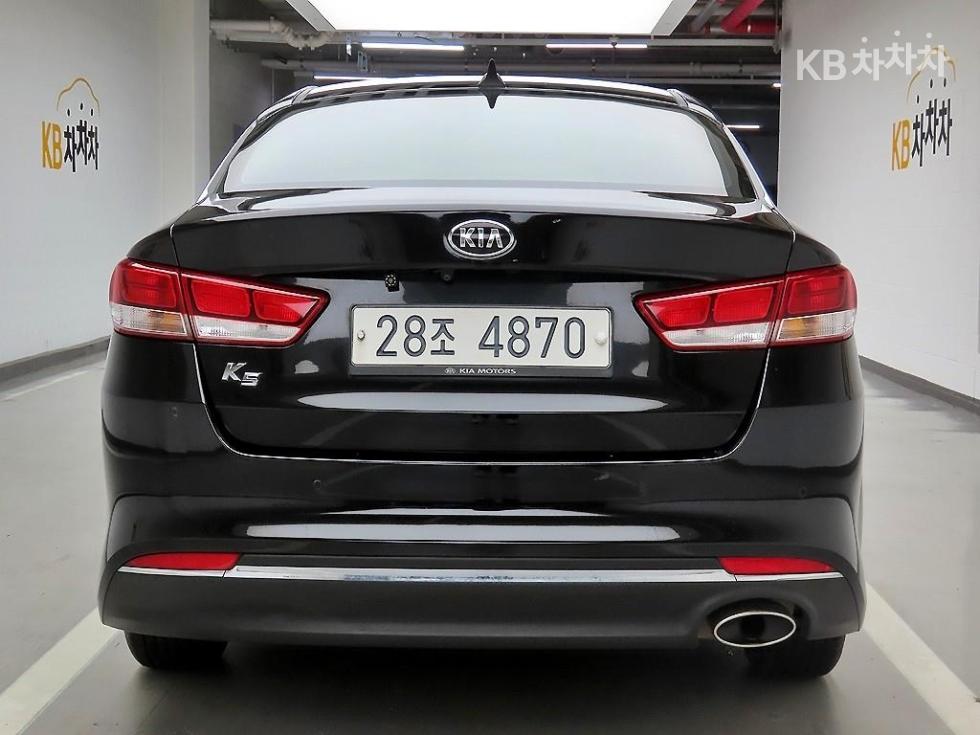 2016 - kia k5