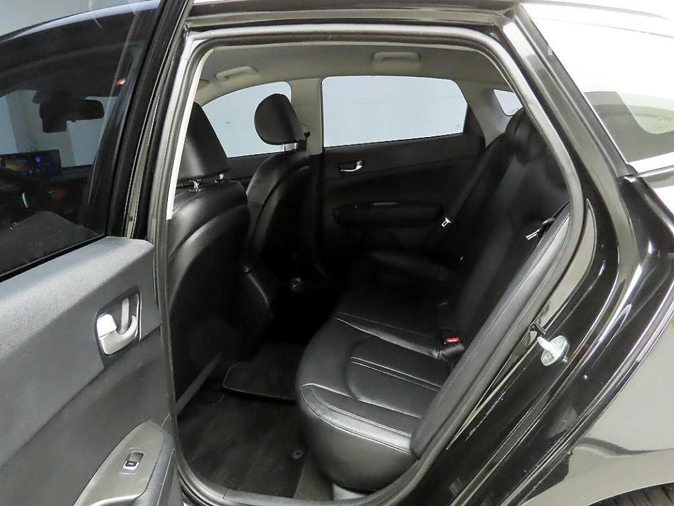 2016 - kia k5