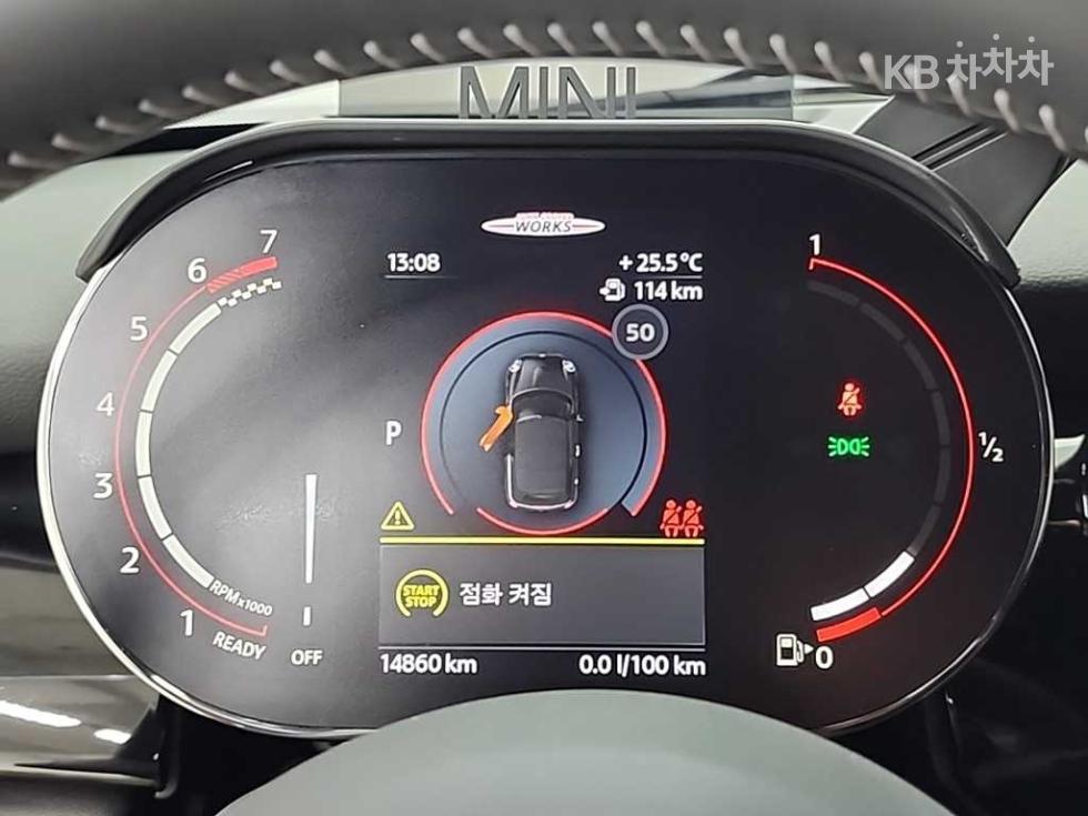 2022 MINI Used Car photo