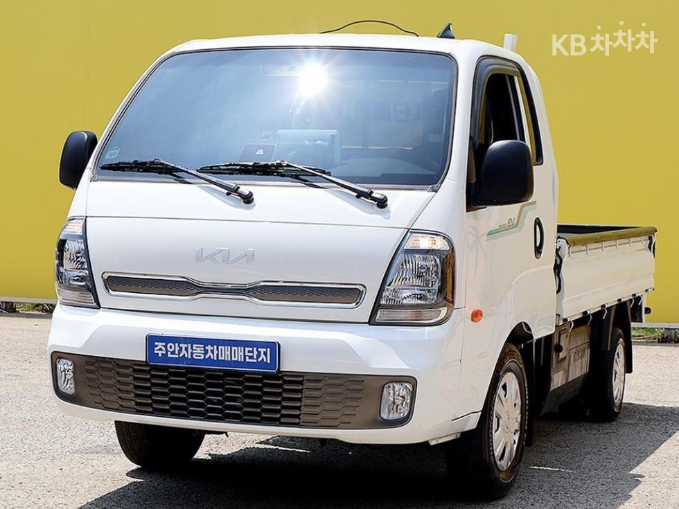 2022 - kia bongo iii
