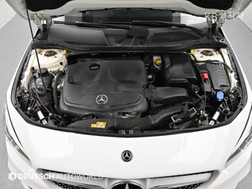 2018 - mercedes-benz cla-class