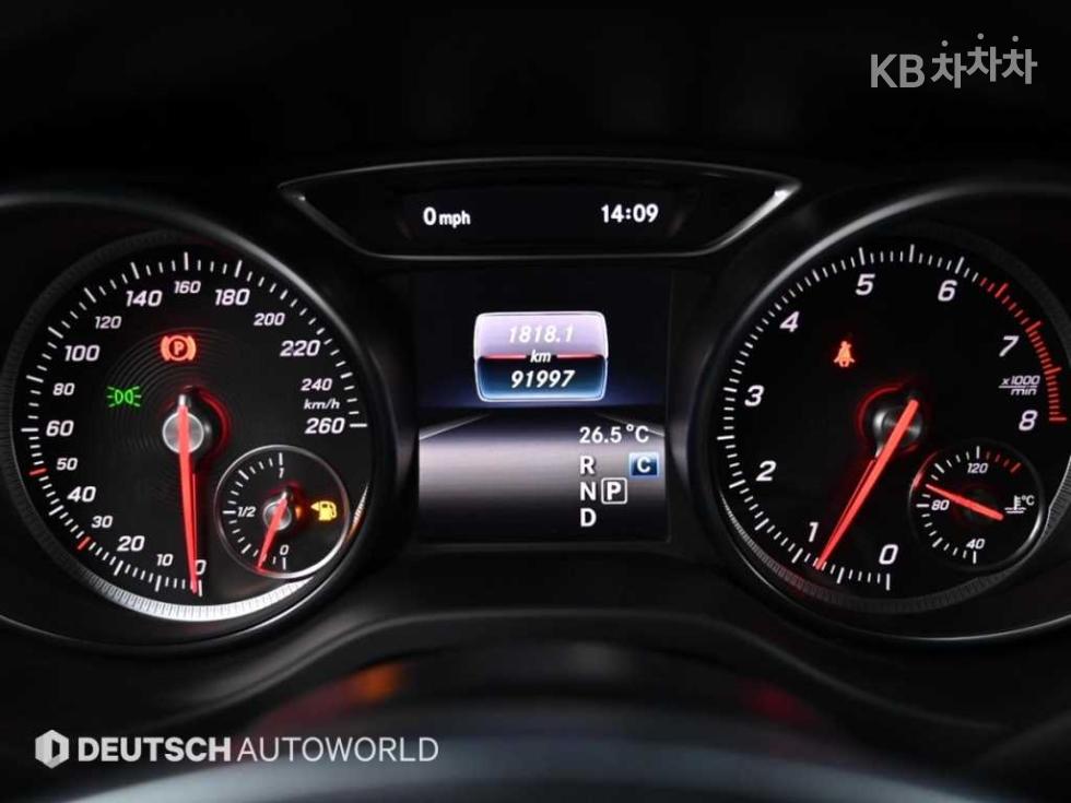 2018 - mercedes-benz cla-class