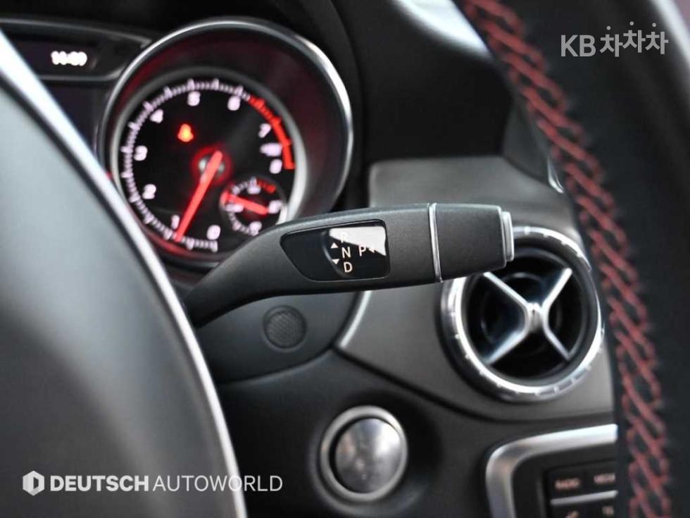 2018 - mercedes-benz cla-class