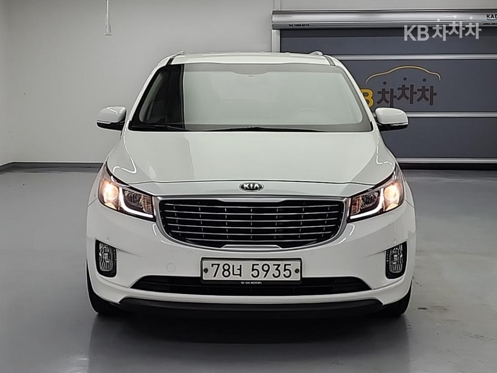 2016 - kia carnival