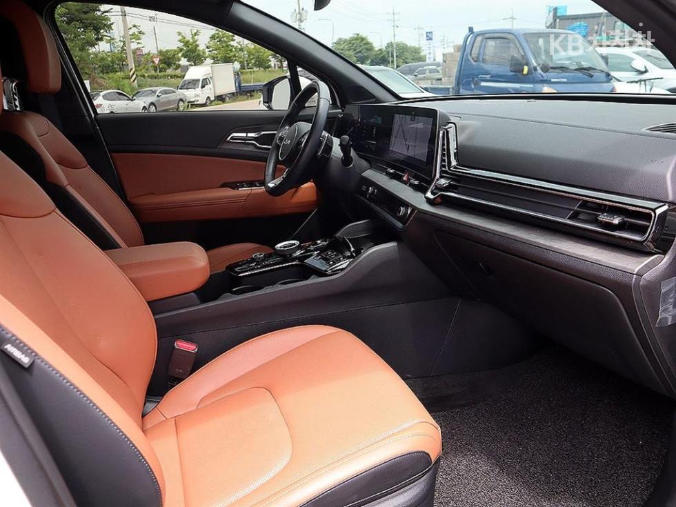 2024 - kia sportage