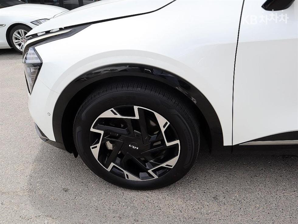 2024 - kia sportage