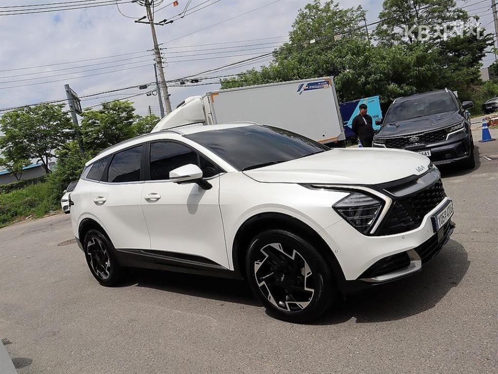 2024 - kia sportage