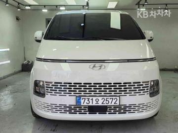 Hyundai Staria 3.5 LPG 투어러 11 모던 — foto 1