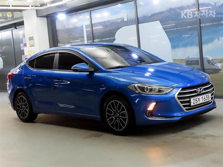 Hyundai Avante AD 1.6 GDi Style