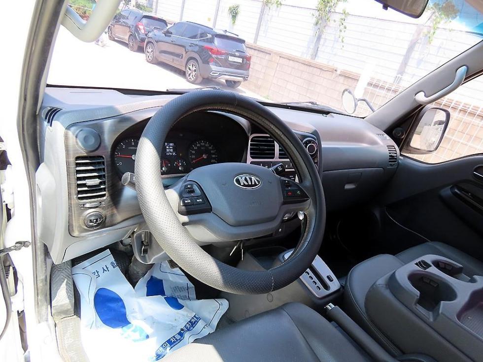 2018 - kia bongo iii