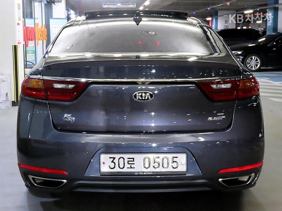 2016 - kia k7