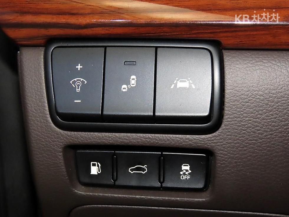 2016 - kia k7
