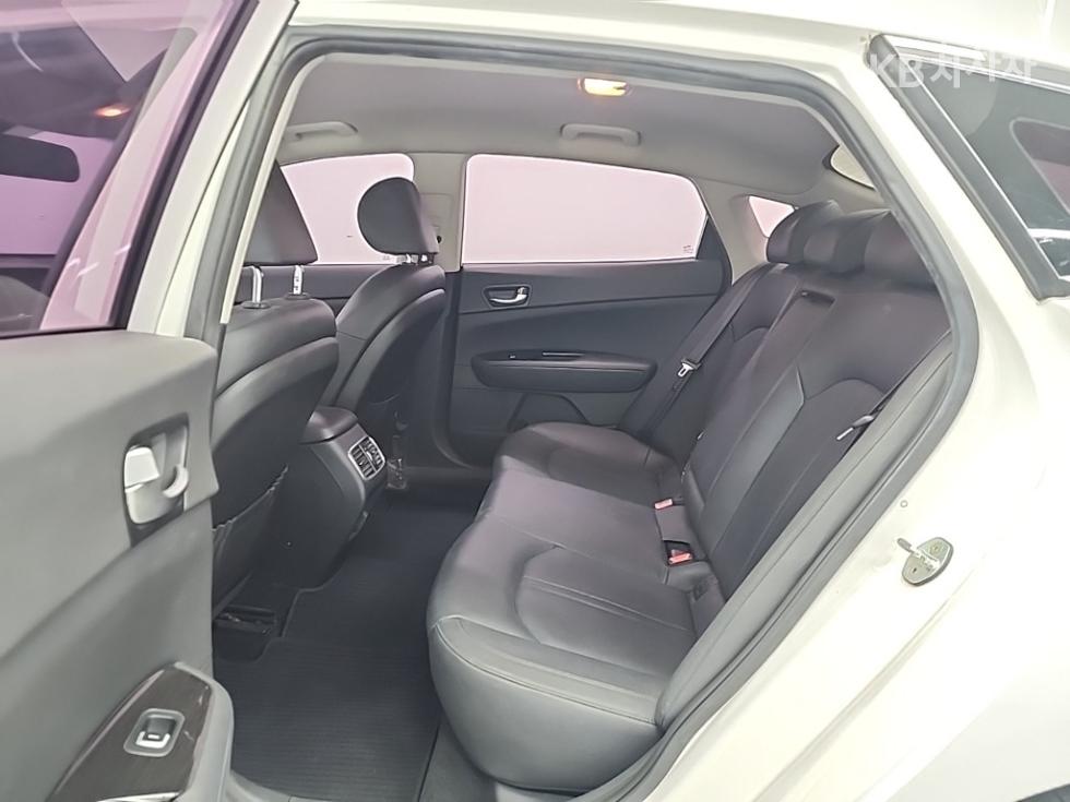 2017 - kia k5