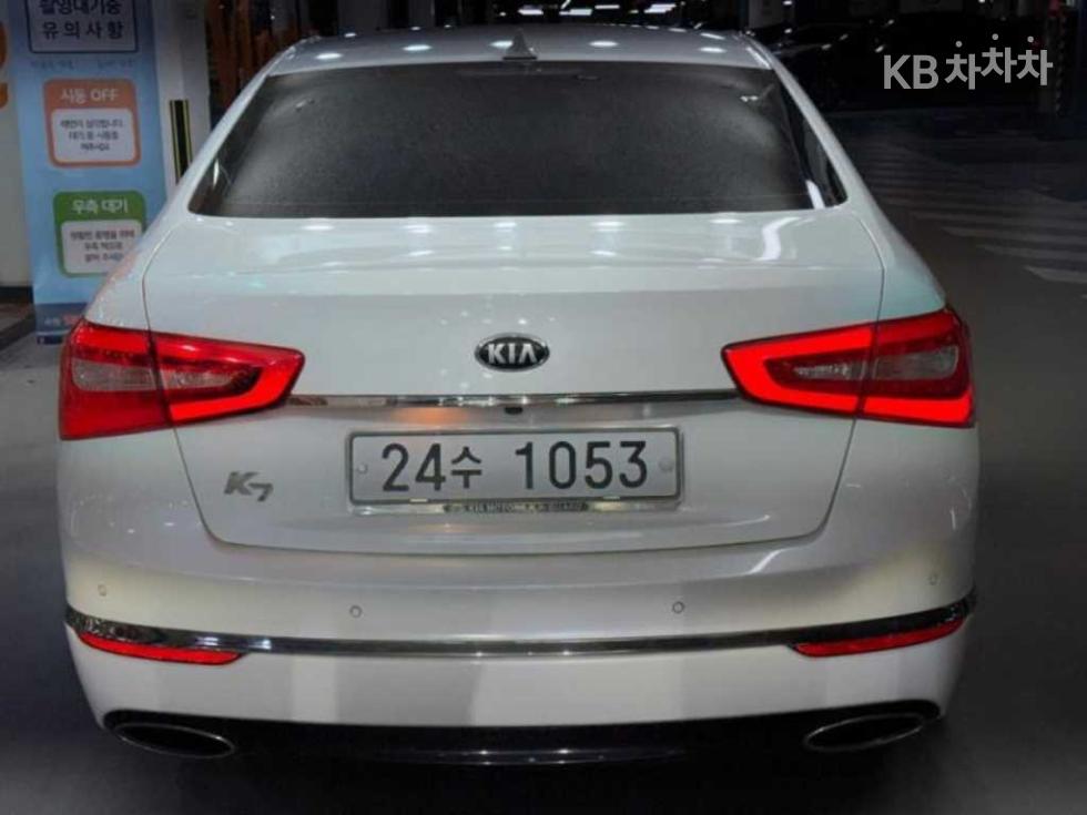 2013 - kia k7