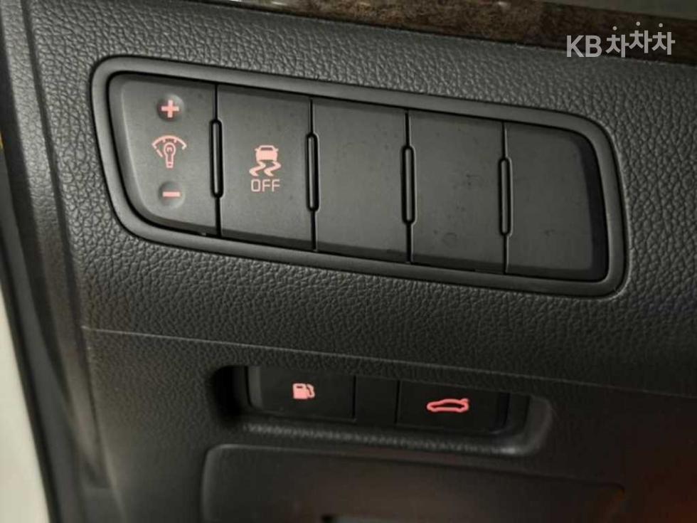 2013 - kia k7