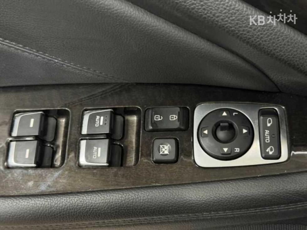 2013 - kia k7
