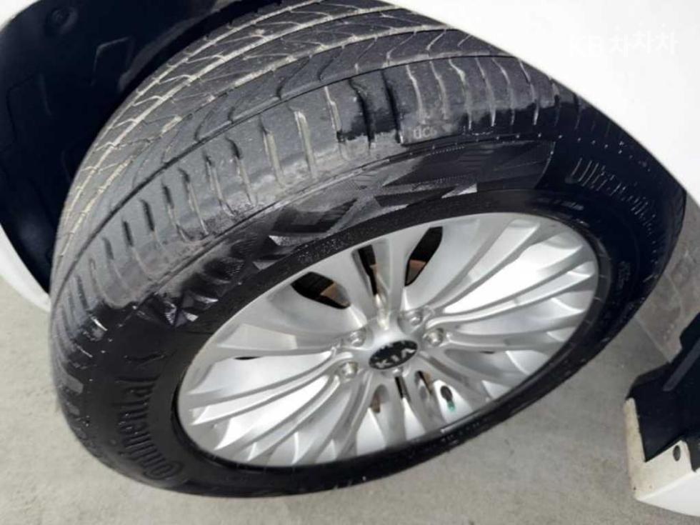 2013 - kia k7