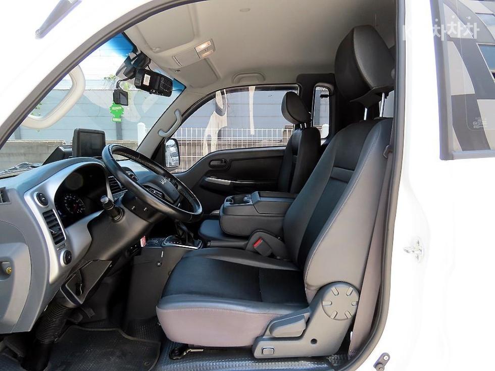 2023 - kia bongo iii