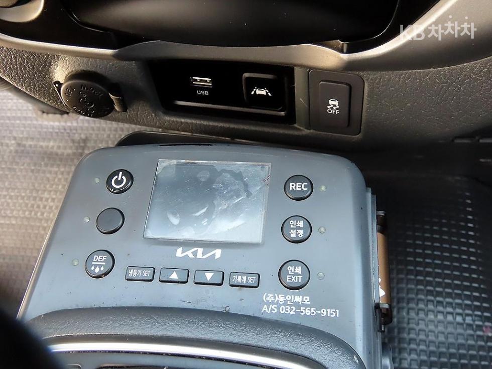 2023 - kia bongo iii
