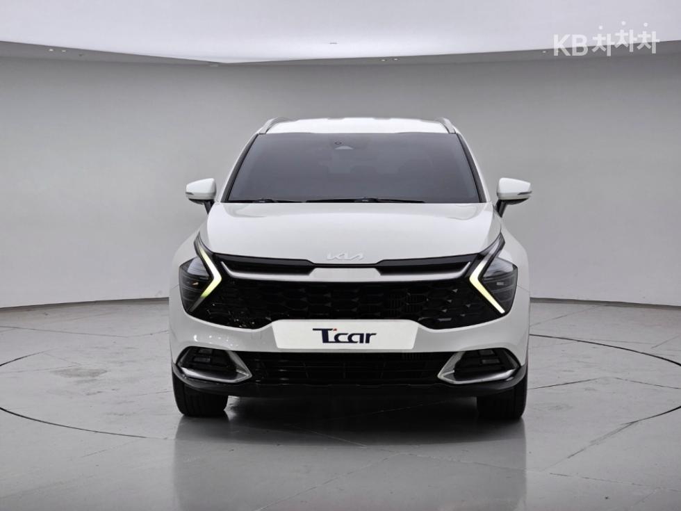 2022 - kia sportage