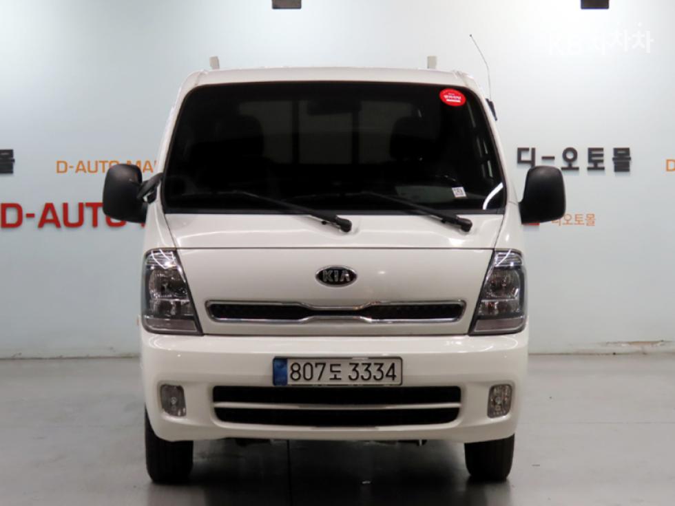2022 - kia bongo iii