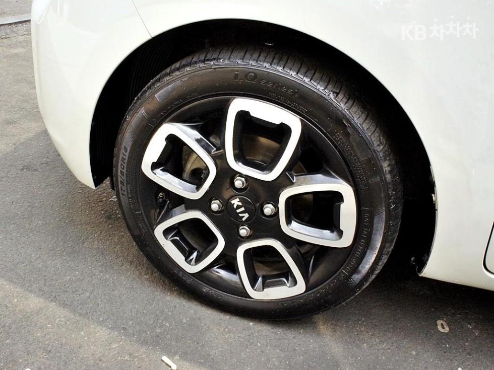 2019 - kia ray