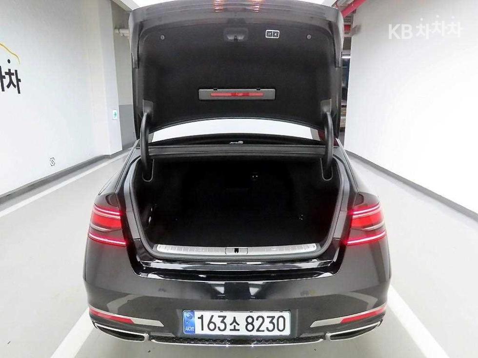 2022 Genesis G90(RS4) photo