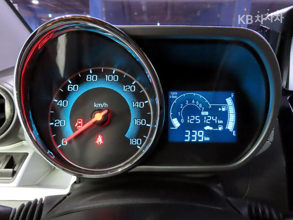 Chevrolet Spark — miniaturë 10