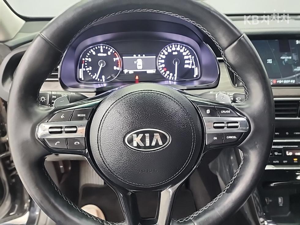 2020 - kia k7