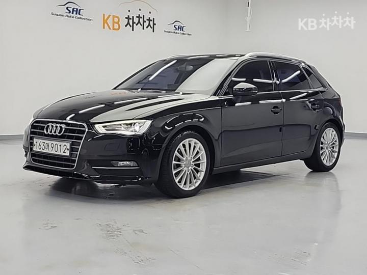 Audi A3 NEW 35 TDI Sportback Dynamic 8V