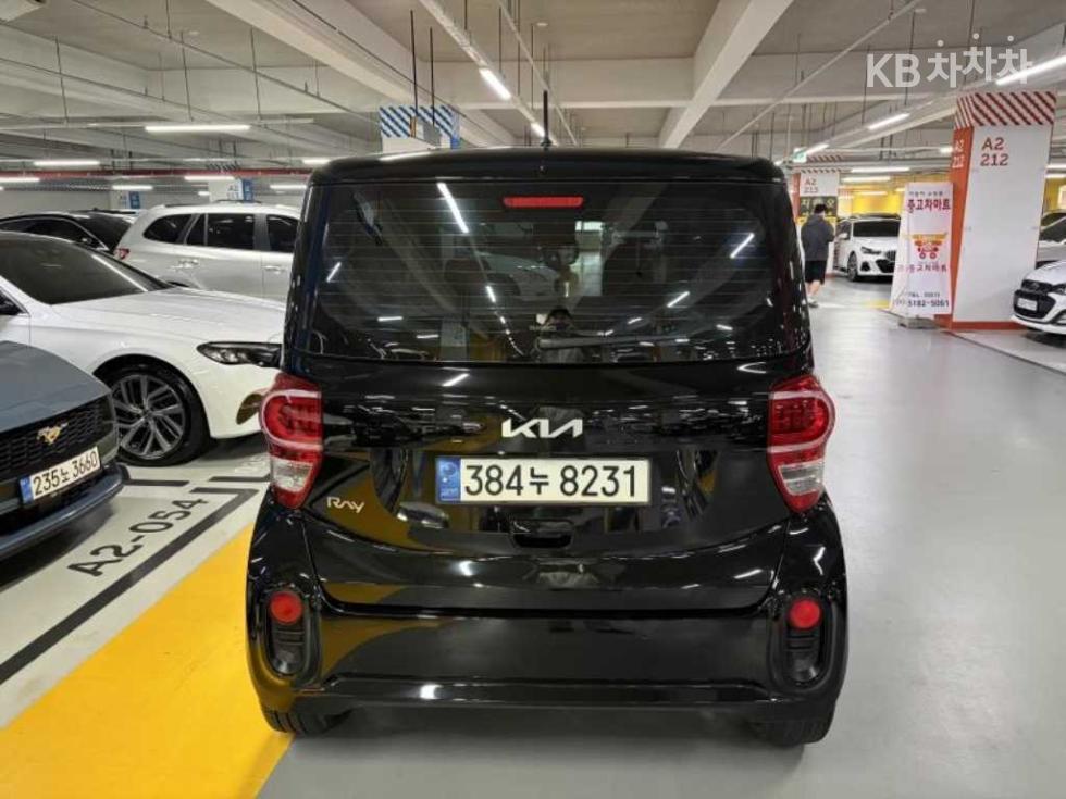 2022 - kia ray