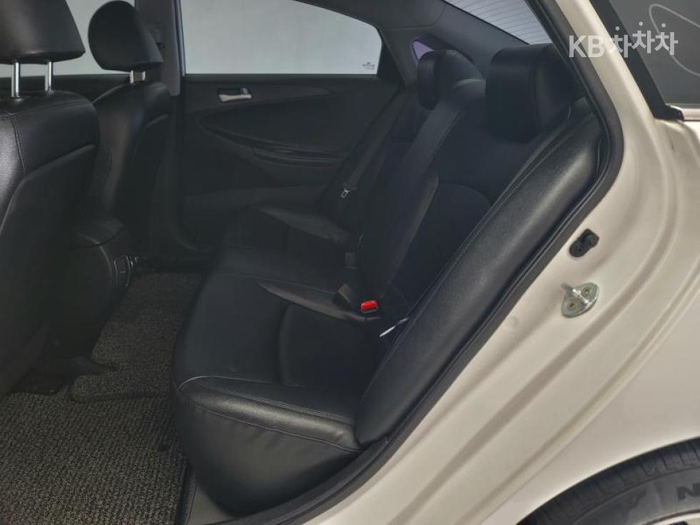 Hyundai Sonata — miniaturë 12