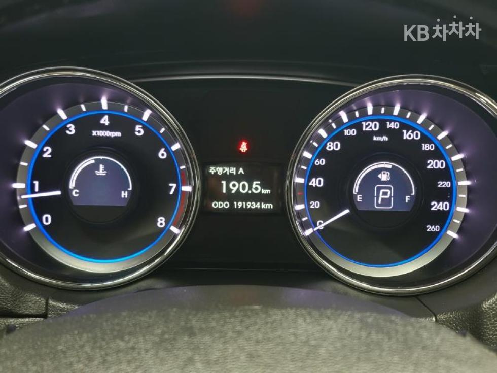 Hyundai Sonata — miniaturë 13