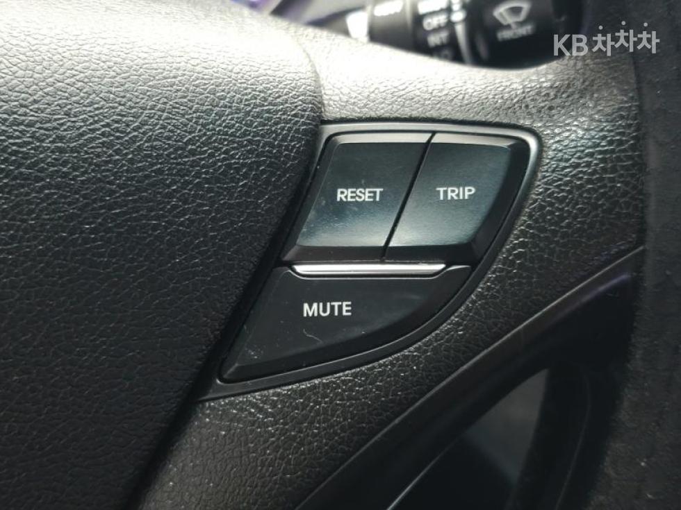 Hyundai Sonata — miniaturë 24