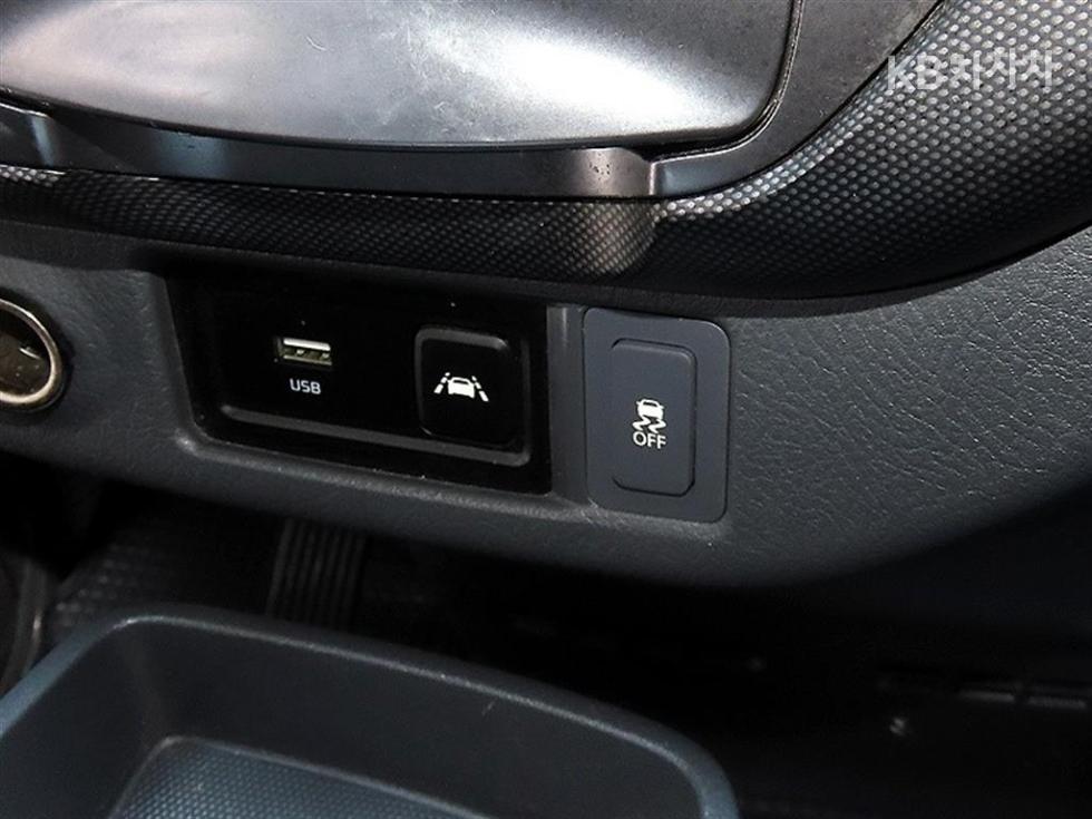 2022 - kia bongo iii