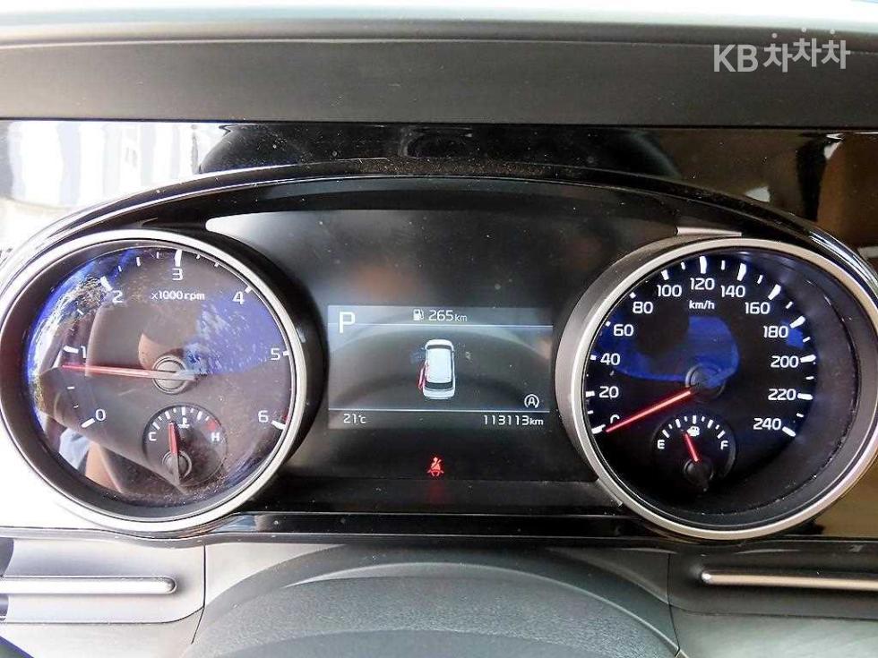 2023 - kia carnival